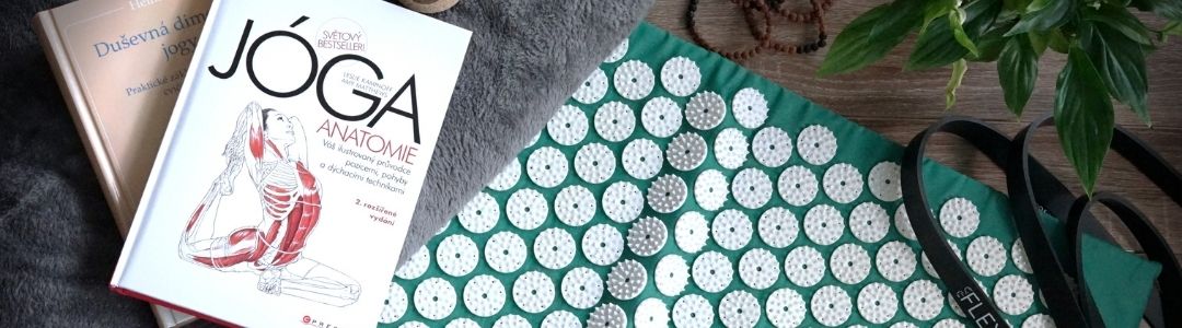 Cărți despre yoga și filosofie